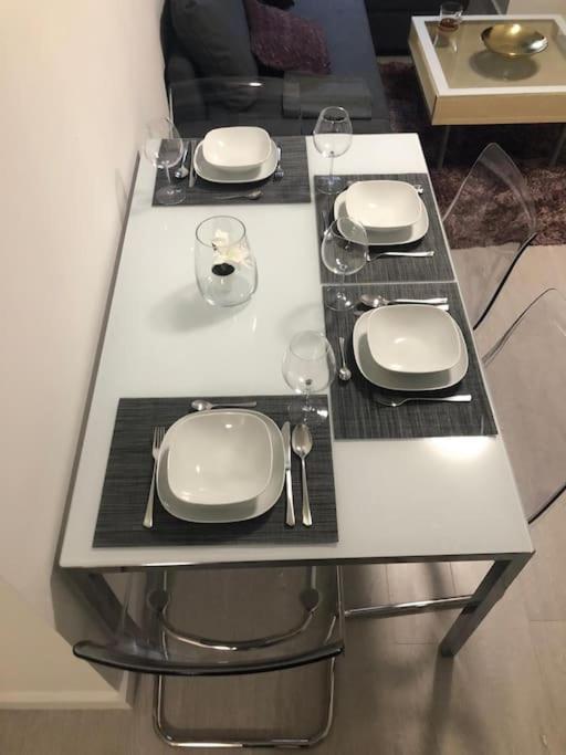 Stunning Apartment In Leeds- Financial District Лидс Экстерьер фото